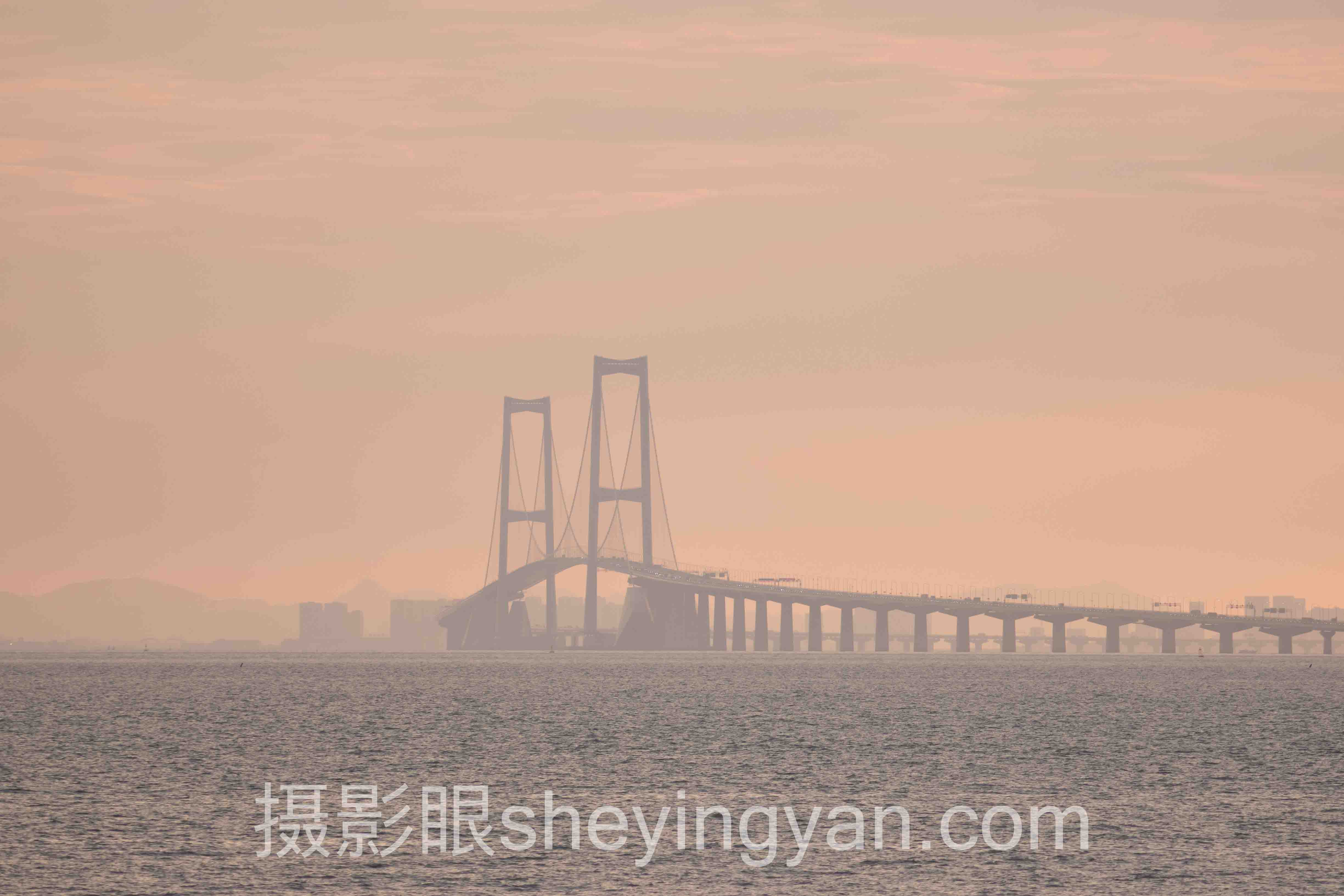 摄影眼平台与500px对比避坑指南：7个关键要点全梳理